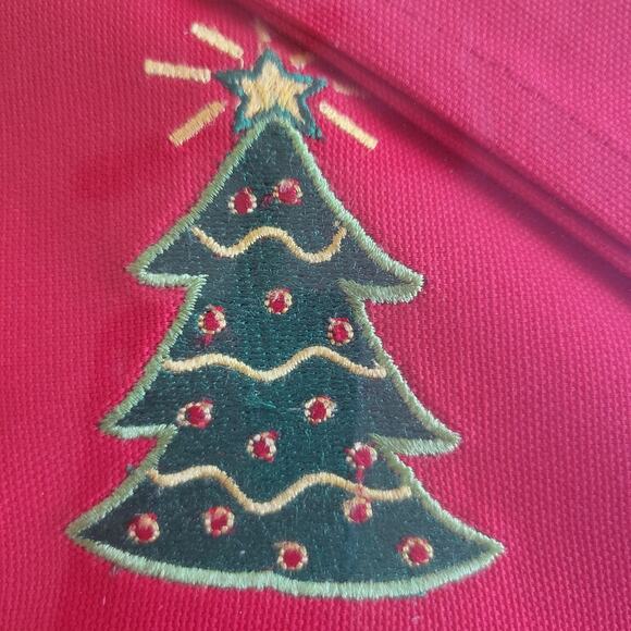 Christmas Placemats & Napkins (4) Dennis East International Red Xmas Trees New - Picture 6 of 7